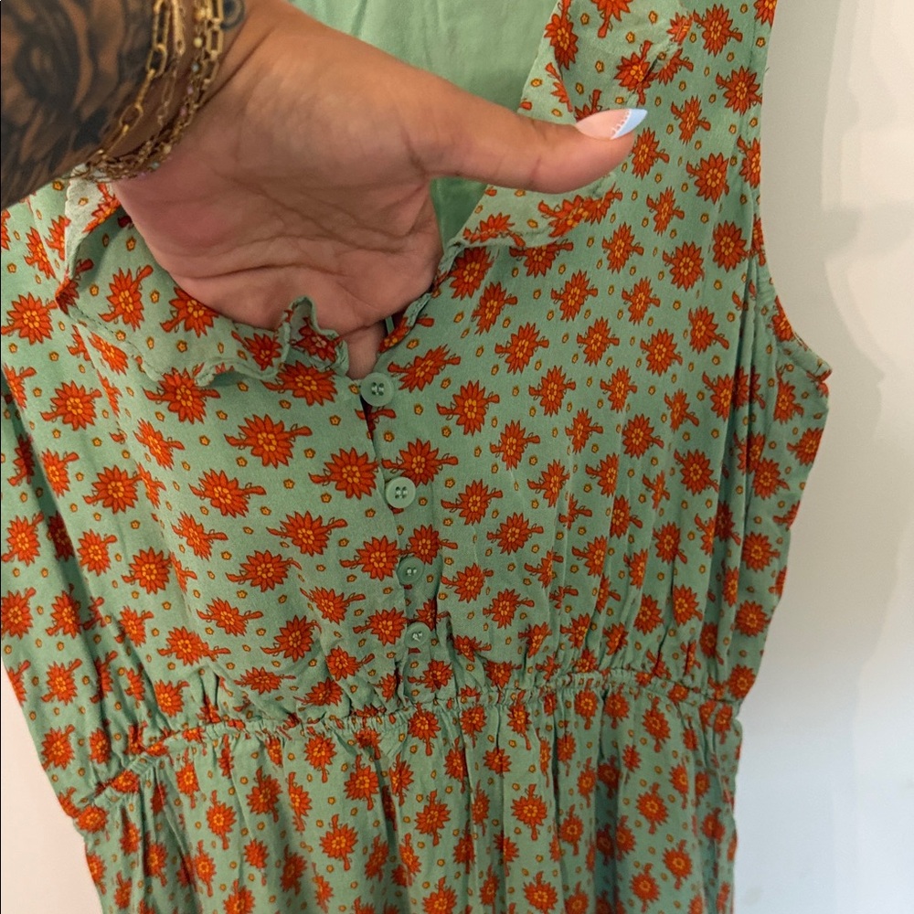 mittoshop Green Maxi Dress with Red Floral Print - Picture 4 of 6